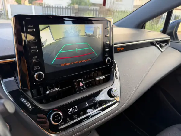 Toyota Corolla 1.8 Hybrid Exclusive Preto - 21