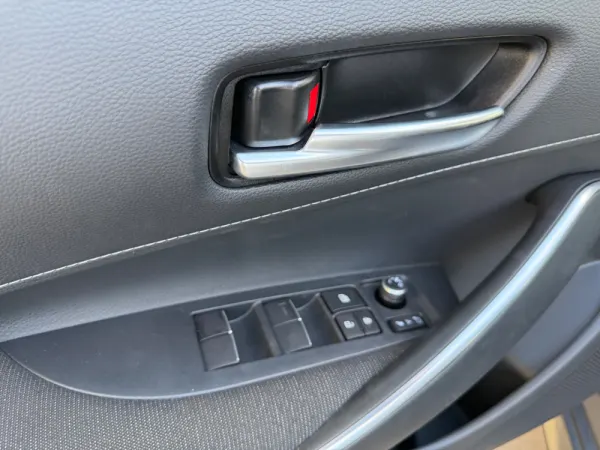 Toyota Corolla 1.8 Hybrid Exclusive Cinzento - 21