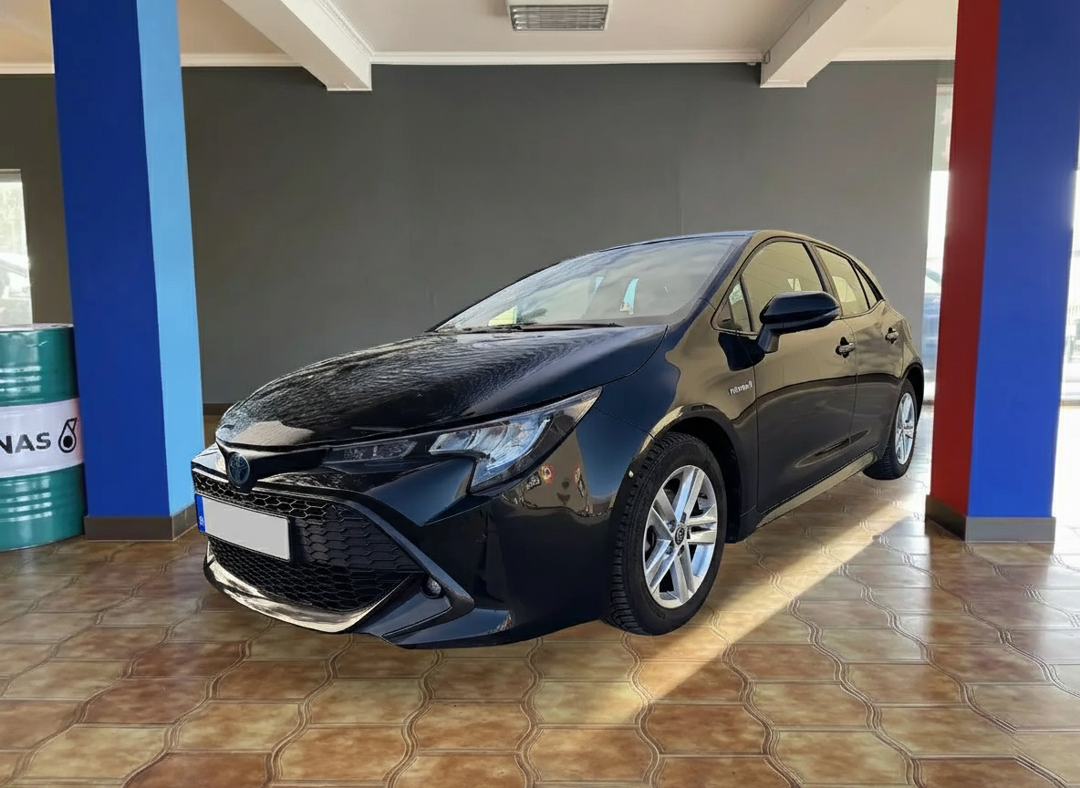 Toyota Corolla 1.8 Hybrid Exclusive Preto